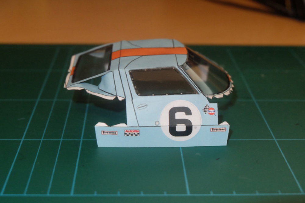 Ford GT40 MK1 (Plná velikost v novém okně) Ford GT40 MK1