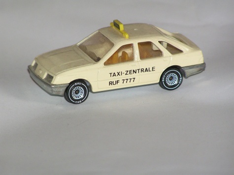 Ford Sierra GL - Berlin Taxi