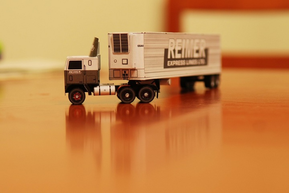 Ford W 9000 + naves Fruehauf (Plná velikost v novém okně) Ford W 9000 + naves Fruehauf