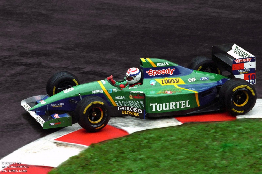 Formule 1 (Plná velikost v novém okně) Formule 1
