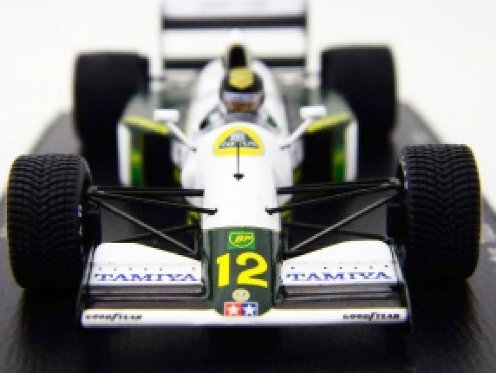 Formule 1 (Plná velikost v novém okně) Formule 1
