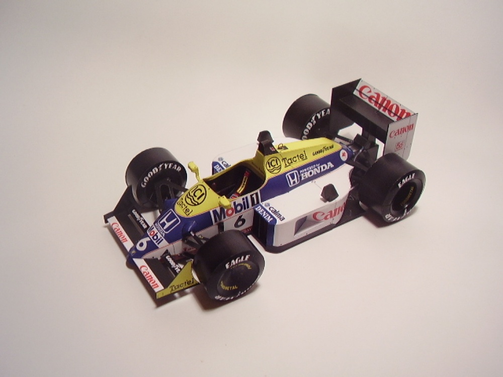 Formule 1 (Plná velikost v novém okně) Formule 1