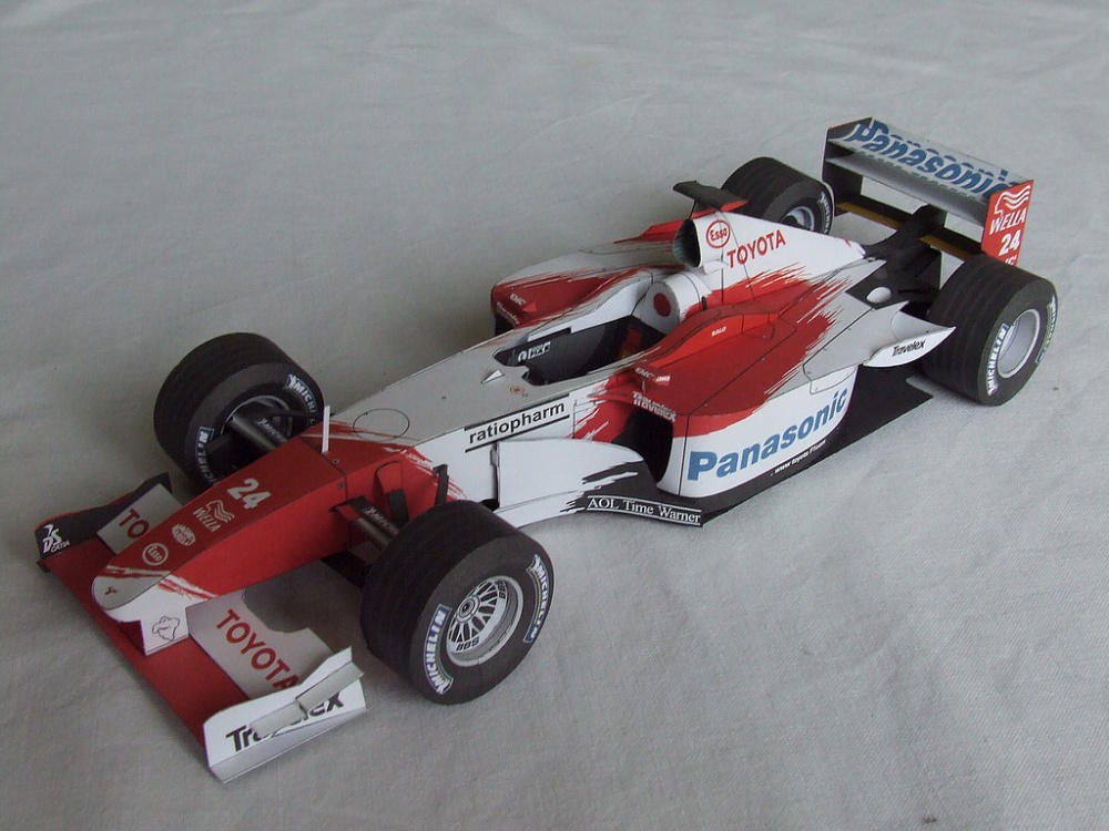 Formule 1 (Plná velikost v novém okně) Formule 1