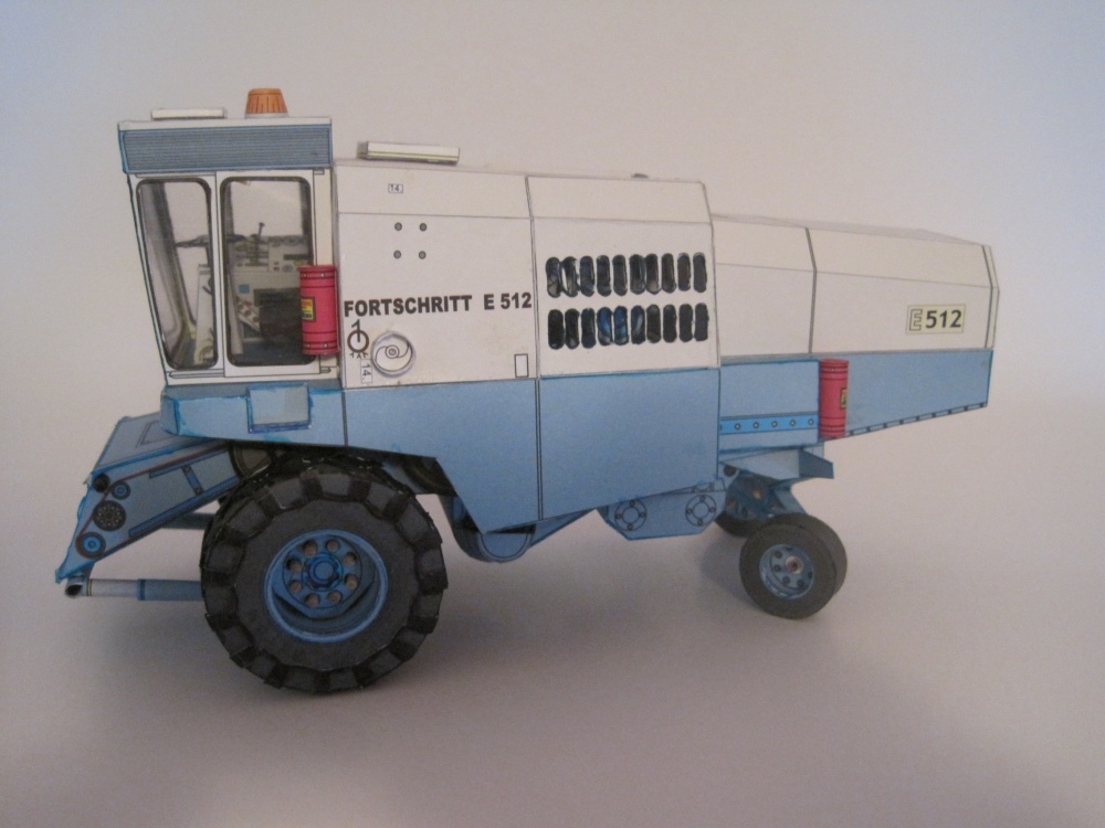 fortschritt E-512 (Plná velikost v novém okně) fortschritt E-512