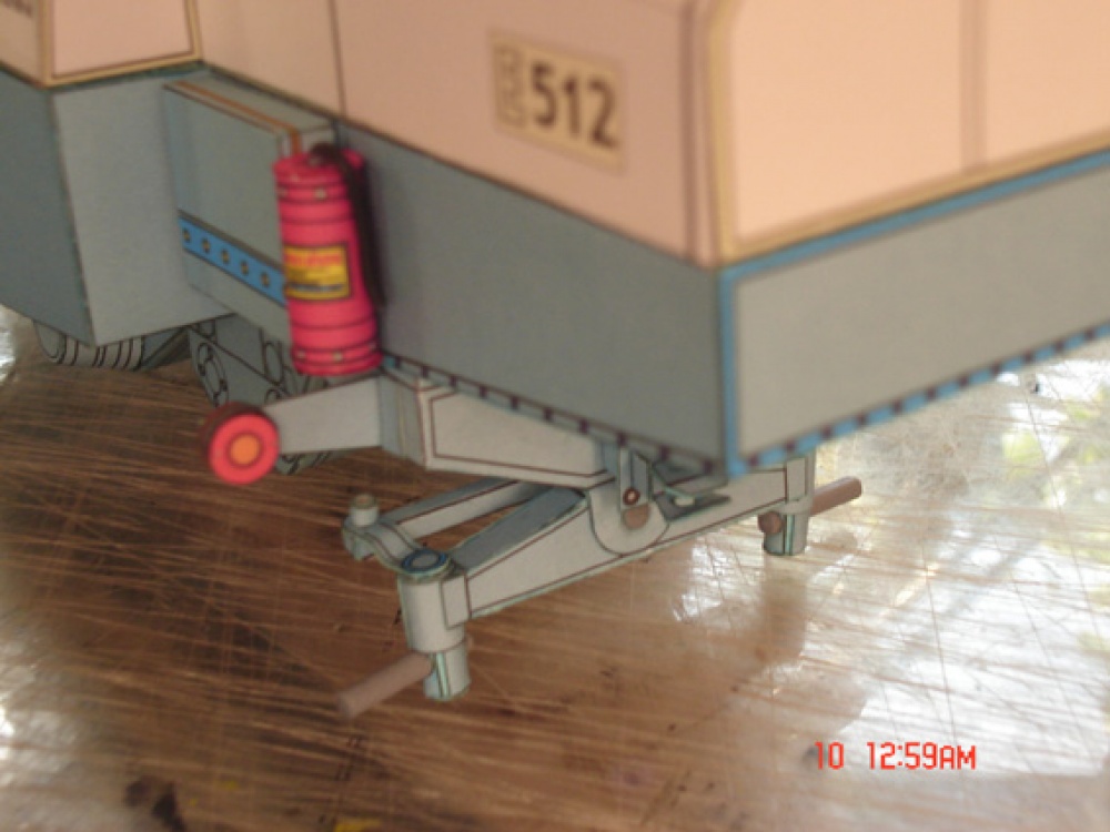 Fortschritt E-512 (Plná velikost v novém okně) Fortschritt E-512