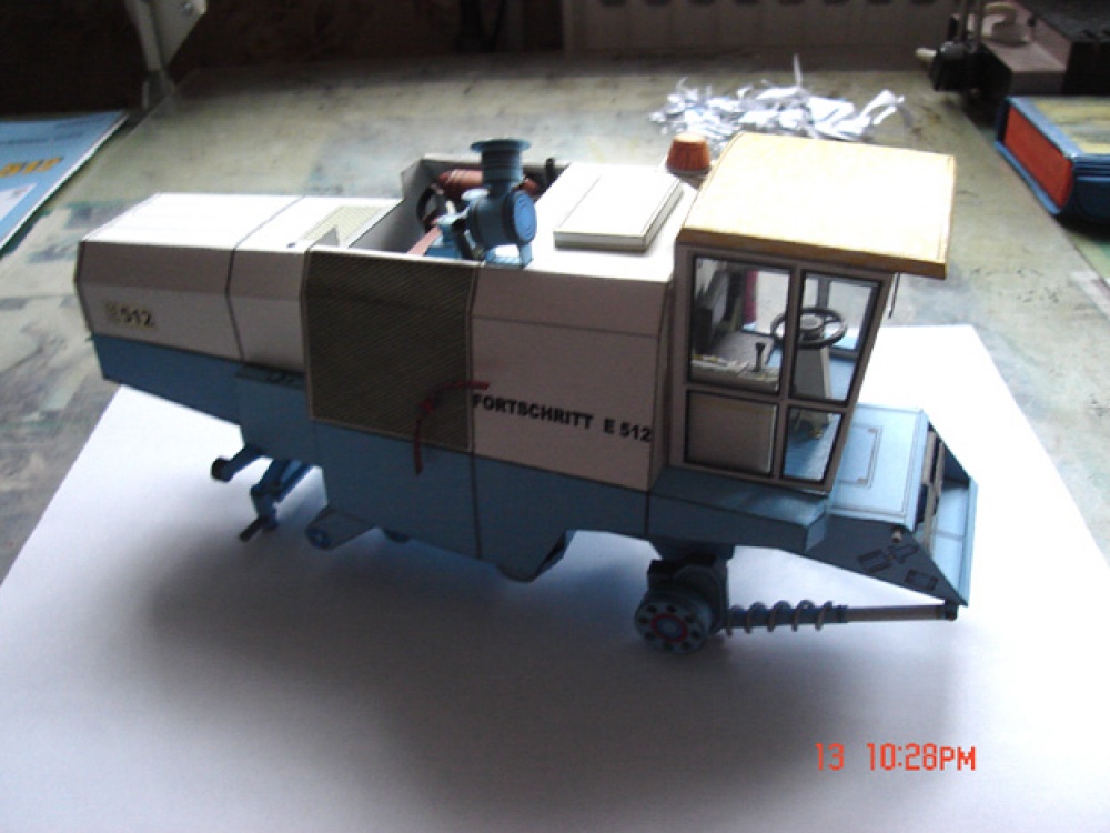 Fortschritt E-512