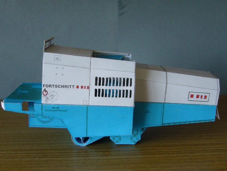 Fortschritt E512