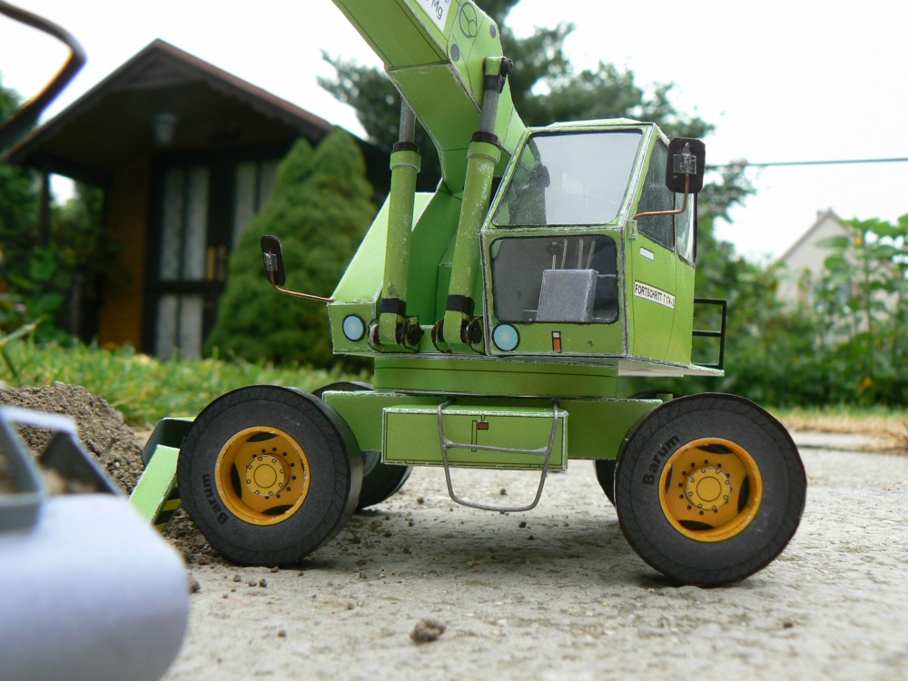 FORTSCHRITT T174/2 (Plná velikost v novém okně) FORTSCHRITT T174/2
