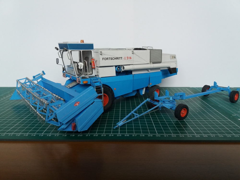 332952