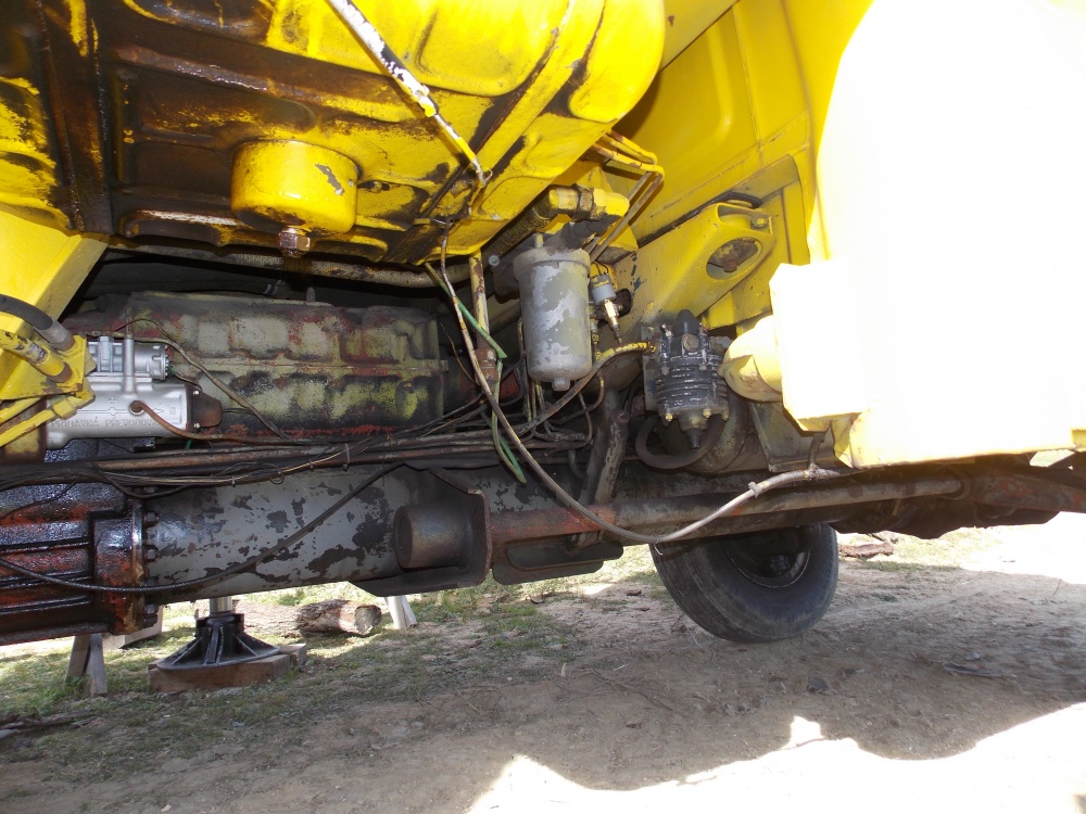 FOTO Tatra 148 AD 20 + T 148 nosič kontejnerů (Plná velikost v novém okně) FOTO Tatra 148 AD 20 + T 148 nosič kontejnerů