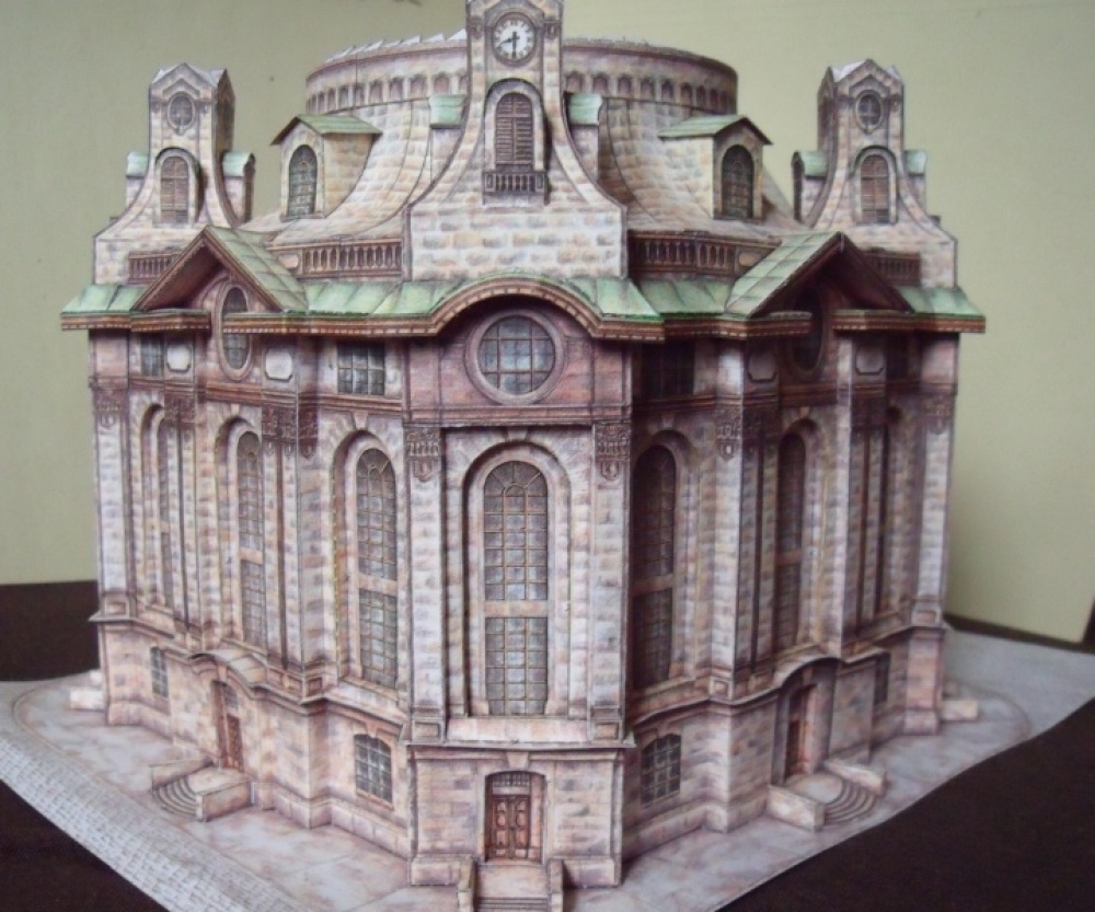 Frauenkirche Dresden (Plná velikost v novém okně) Frauenkirche Dresden