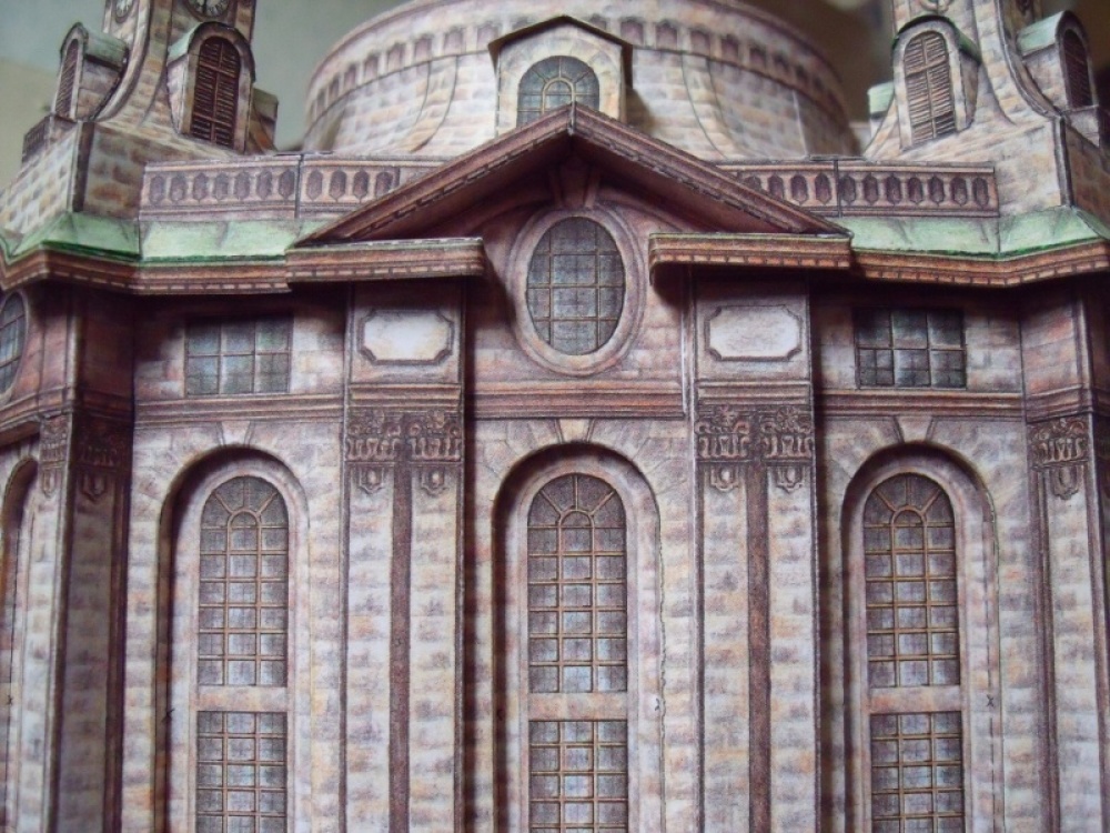 Frauenkirche Dresden (Plná velikost v novém okně) Frauenkirche Dresden