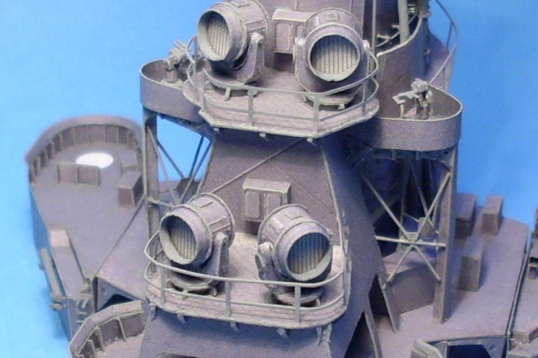 20032