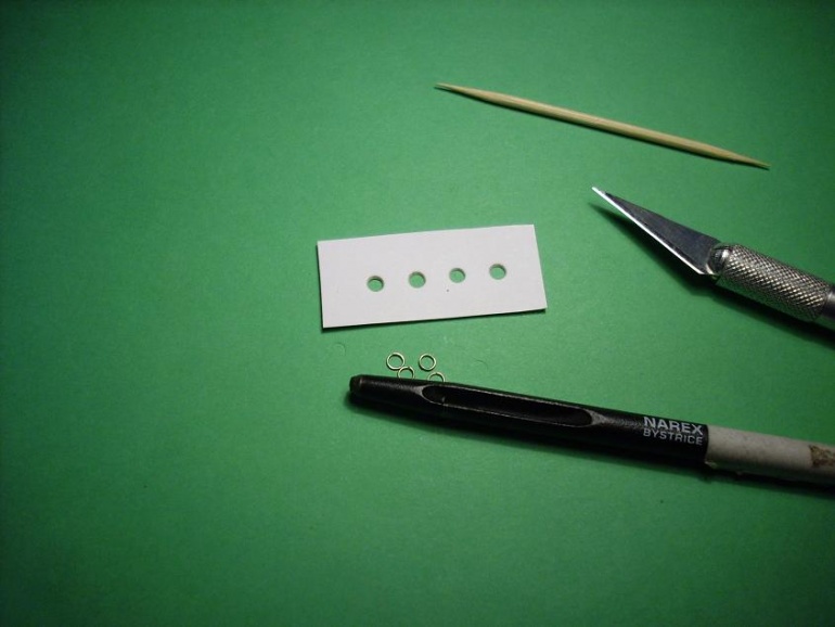23905