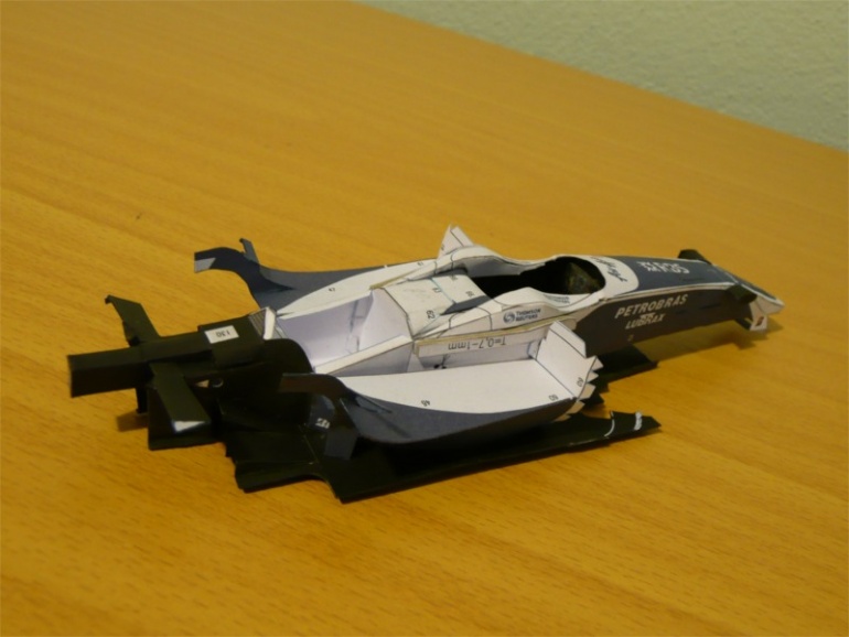 FW30 Williams (Plná velikost v novém okně) FW30 Williams