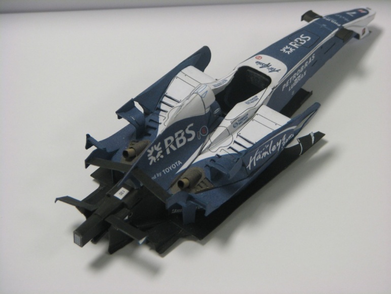 FW30 Williams (Plná velikost v novém okně) FW30 Williams