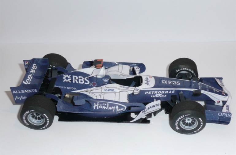 FW30 Williams (Plná velikost v novém okně) FW30 Williams