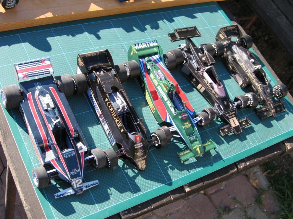Galeria F1 (Plná velikost v novém okně) Galeria F1