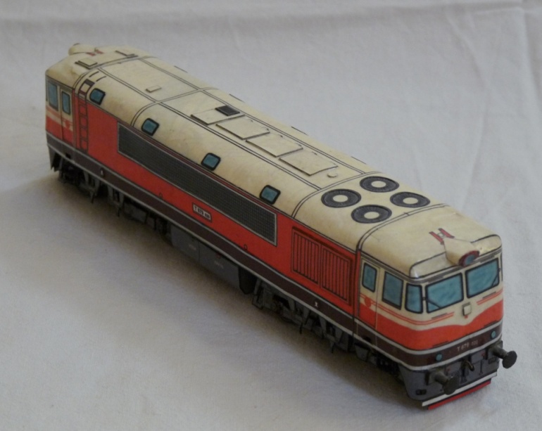 68674