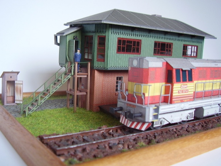 69009