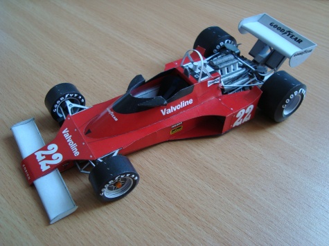 GALERIE MODEL� F1 - MIRES