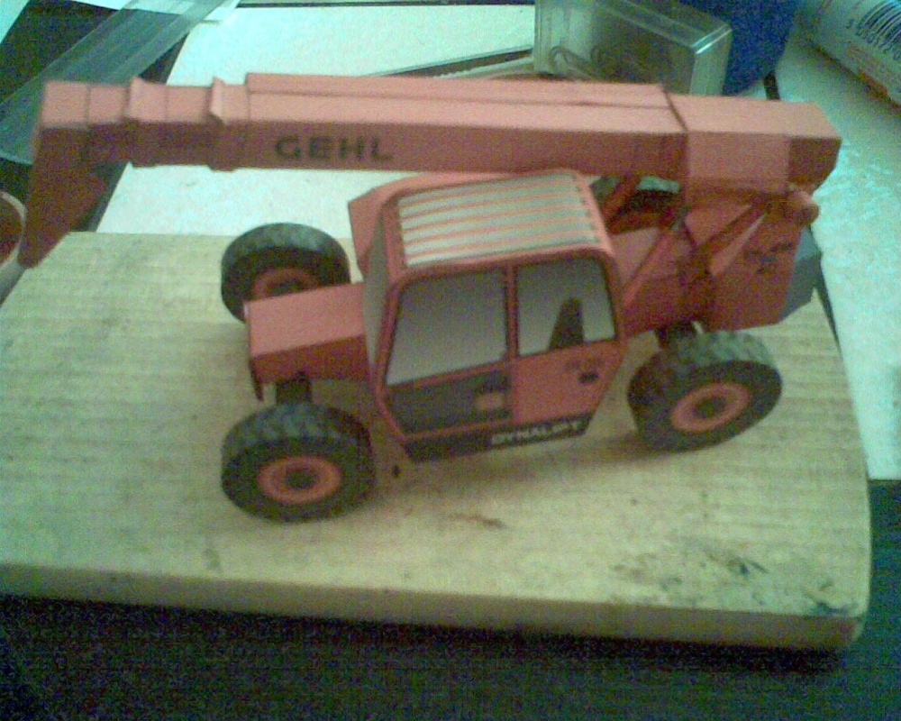 Gehl DL-6 (Plná velikost v novém okně) Gehl DL-6