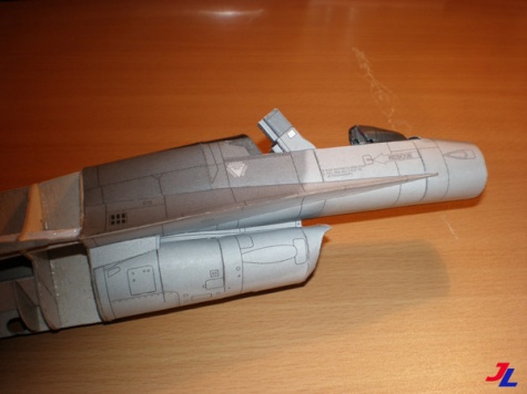 General Dynamics F-16C General Dynamics F-16C