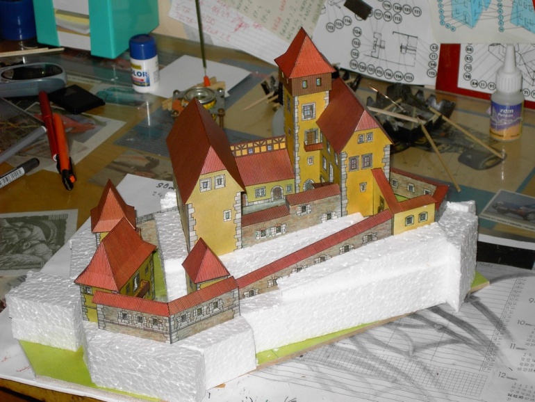 GOTICKÝ HRAD LITICE (Plná velikost v novém okně) GOTICKÝ HRAD LITICE