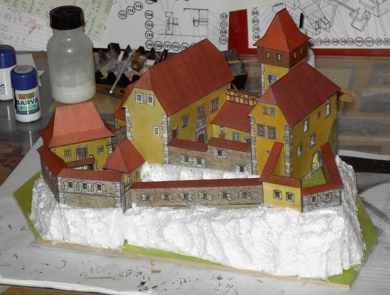GOTICKÝ HRAD LITICE (Plná velikost v novém okně) GOTICKÝ HRAD LITICE
