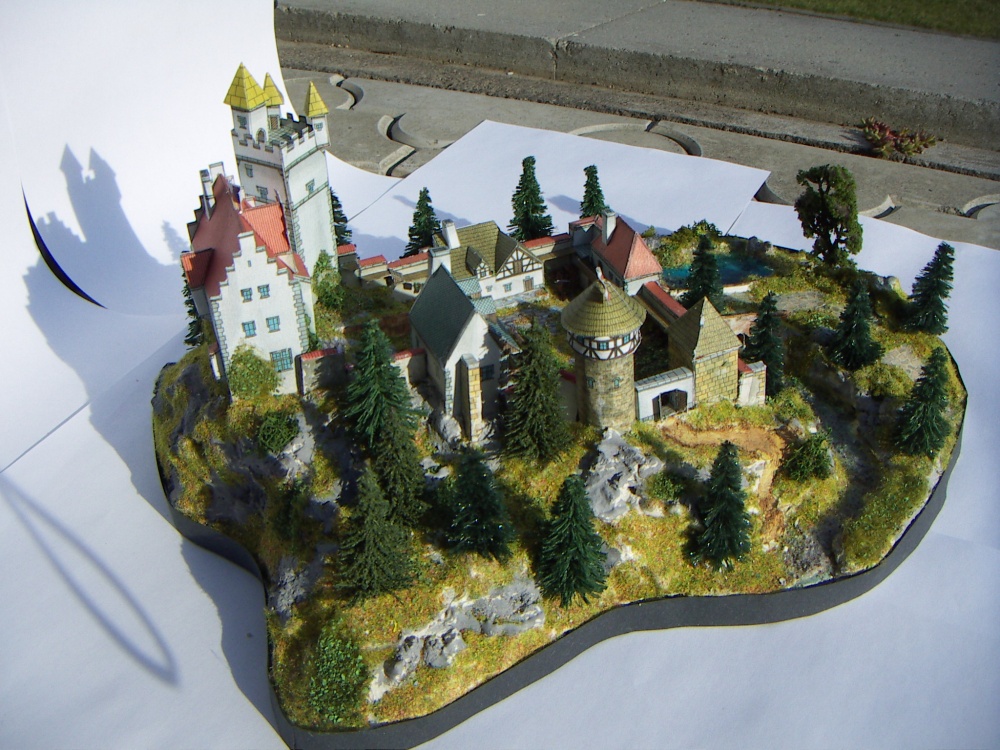 Gotický hrad (Plná velikost v novém okně) Gotický hrad