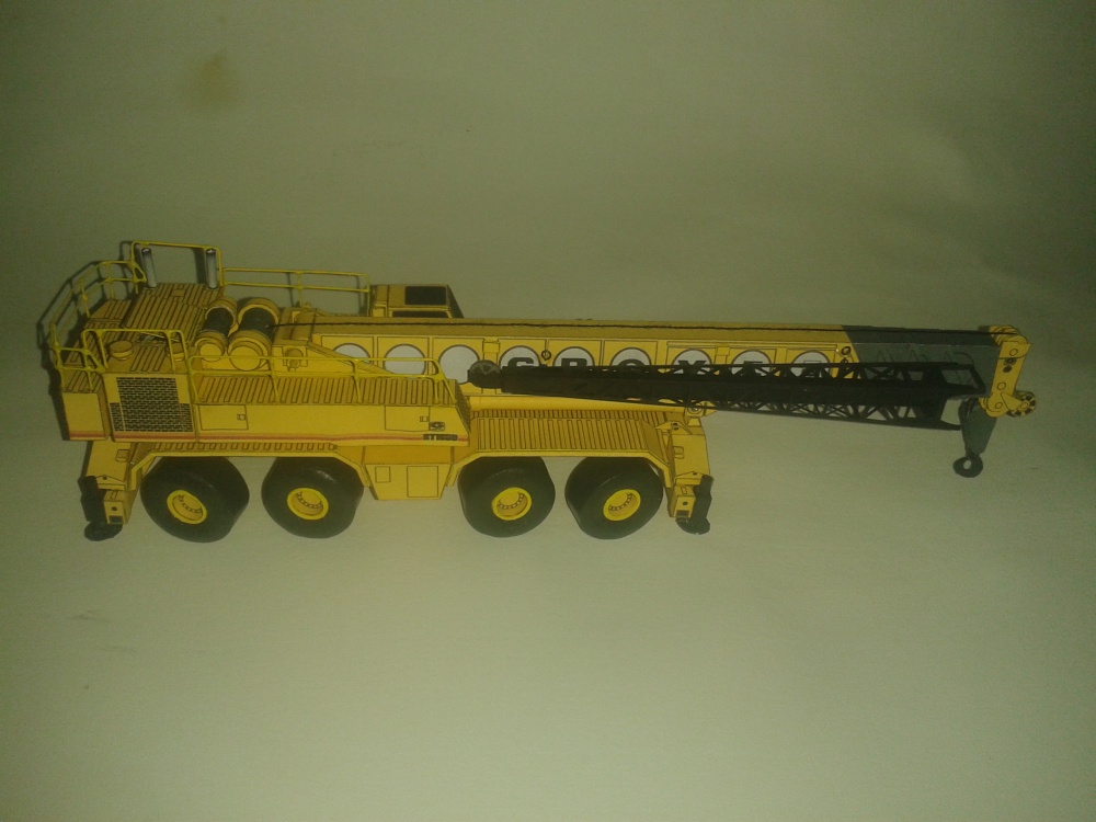 GROVE RT 1650 (Plná velikost v novém okně) GROVE RT 1650