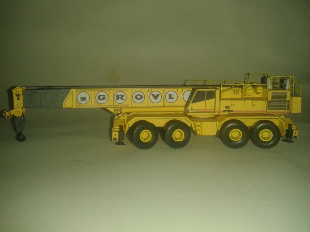 GROVE RT 1650 (Plná velikost v novém okně) GROVE RT 1650
