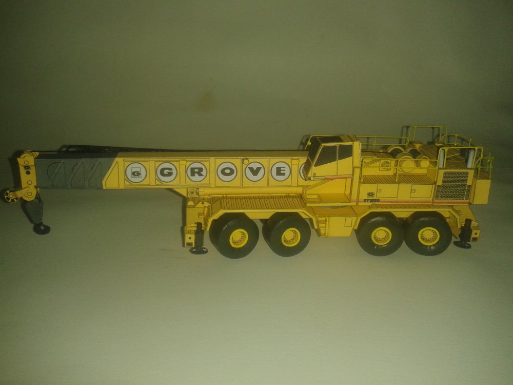GROVE RT 1650 (Plná velikost v novém okně) GROVE RT 1650