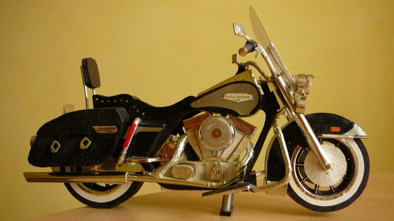 Harley Davidson, Indian (Plná velikost v novém okně) Harley Davidson, Indian