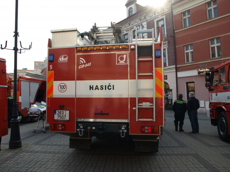 Hasiči (Plná velikost v novém okně) Hasiči