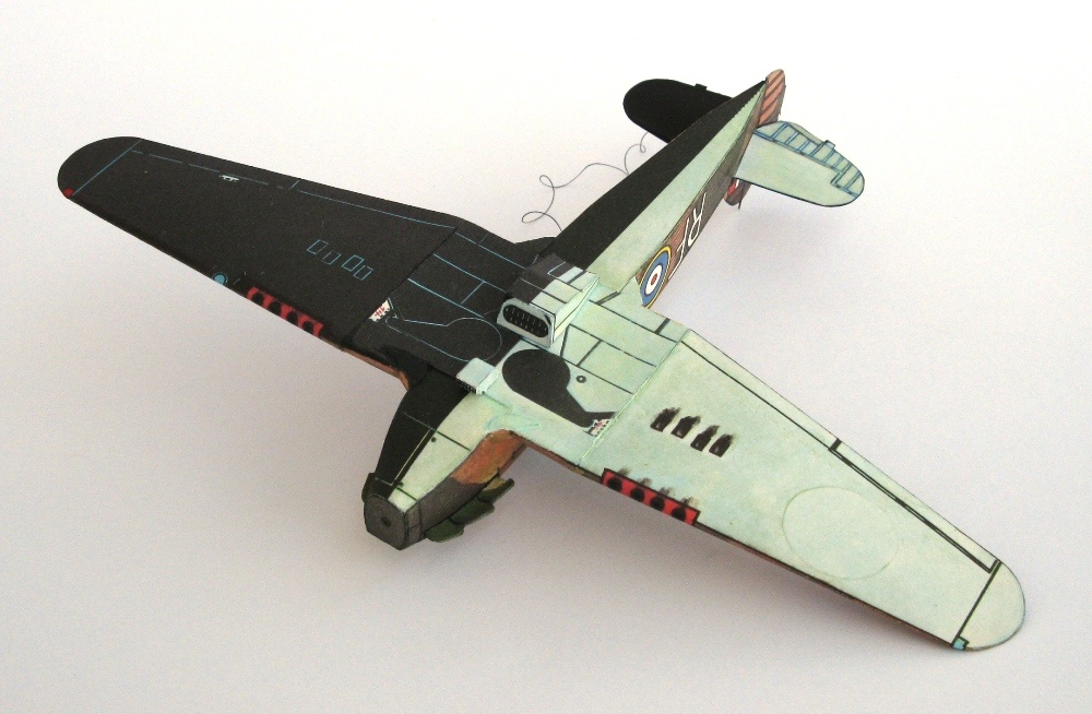 Hawker Hurricane Mk. I (Plná velikost v novém okně) Hawker Hurricane Mk. I