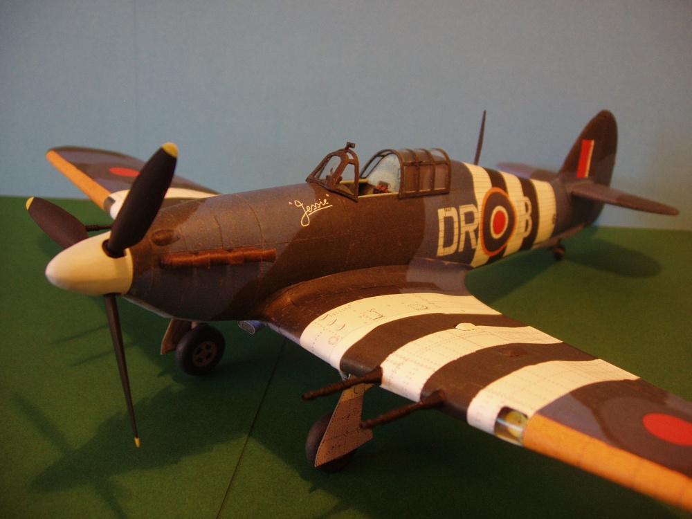Hawker Hurricane MK. IIC