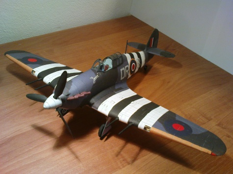 Hawker Hurricane MK.IIC Hawker Hurricane MK.IIC