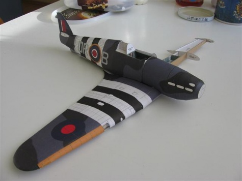 Hawker Hurricane Mk.IIC Hawker Hurricane Mk.IIC