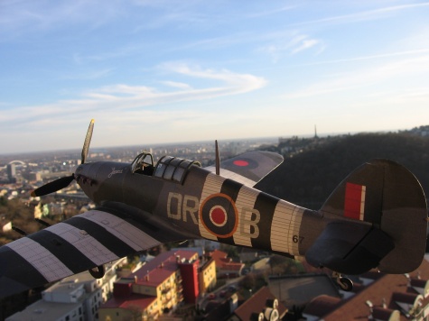 Hawker Hurricane Mk.IIC Hawker Hurricane Mk.IIC