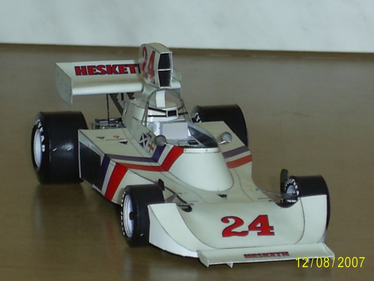 Hesketh 308B J.Hunt GP Holandska-Zandvoort 1975 (Plná velikost v novém okně) Hesketh 308B J.Hunt GP Holandska-Zandvoort 1975