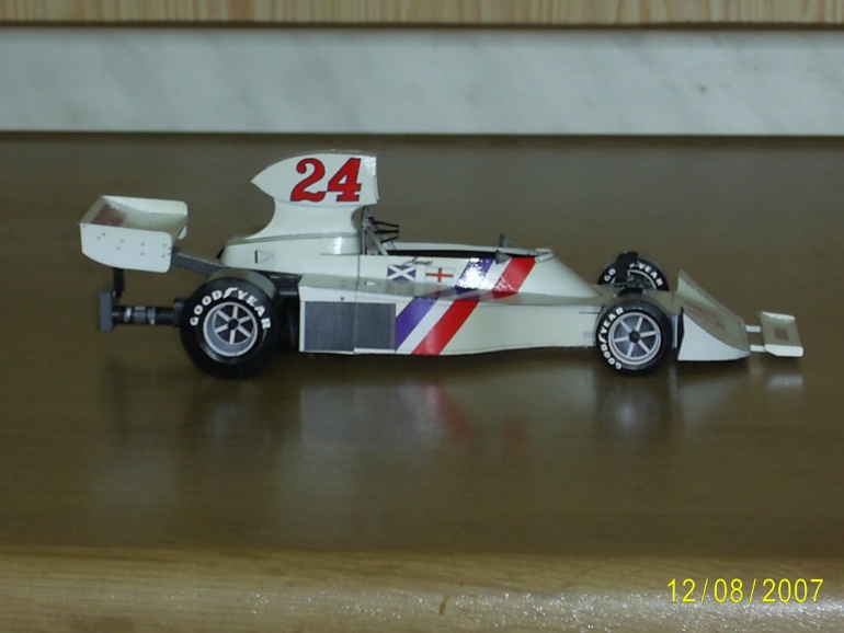 Hesketh 308B J.Hunt GP Holandska-Zandvoort 1975 (Plná velikost v novém okně) Hesketh 308B J.Hunt GP Holandska-Zandvoort 1975