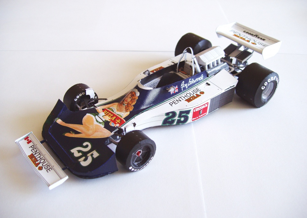 Hesketh 308D, 1976 Guy Edwards (Plná velikost v novém okně) Hesketh 308D, 1976 Guy Edwards
