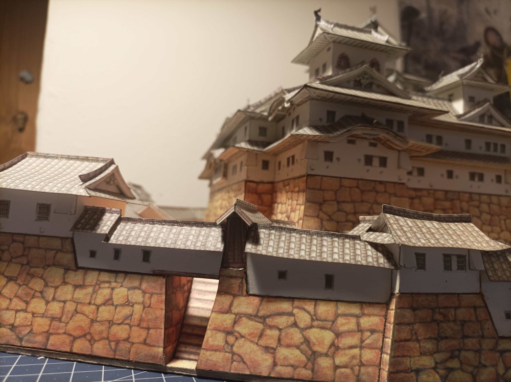 Himeji (Plná velikost v novém okně) Himeji