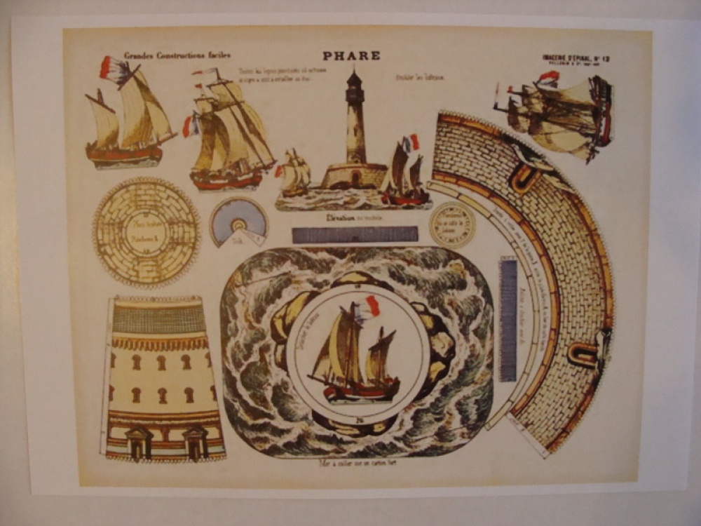 historické modely majáků (Plná velikost v novém okně) historické modely majáků