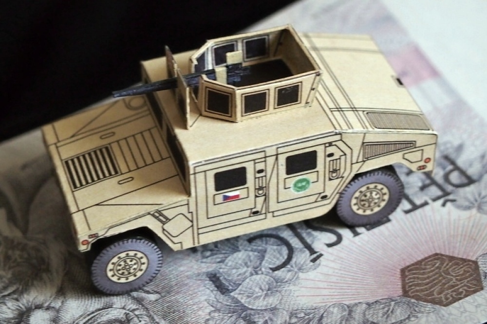 HMMWv M1114
