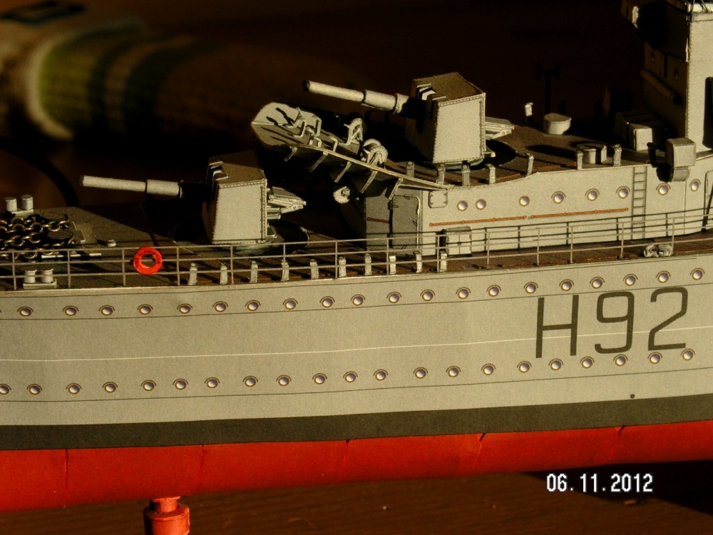 HMS Glowworm (Plná velikost v novém okně) HMS Glowworm