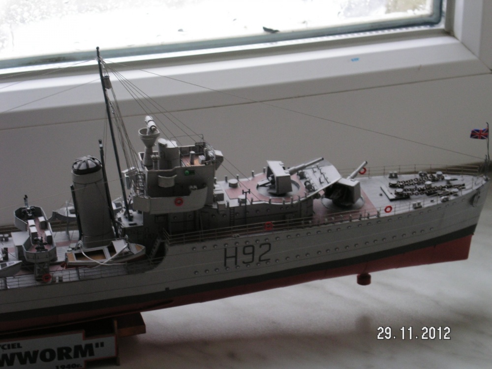 HMS Glowworm (Plná velikost v novém okně) HMS Glowworm