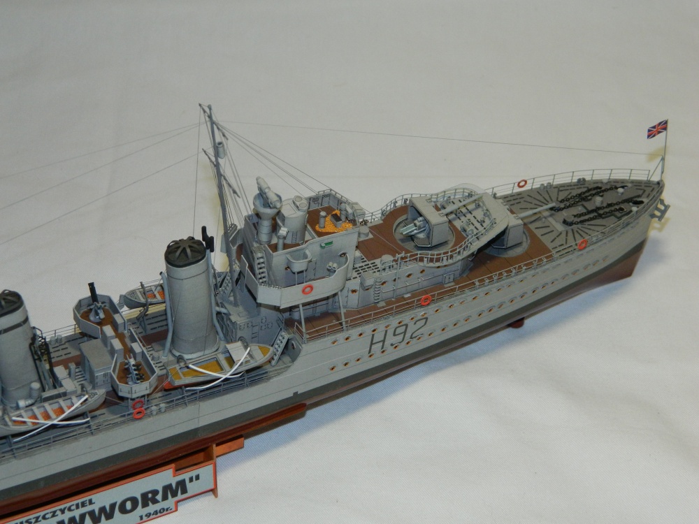 HMS Glowworm (Plná velikost v novém okně) HMS Glowworm