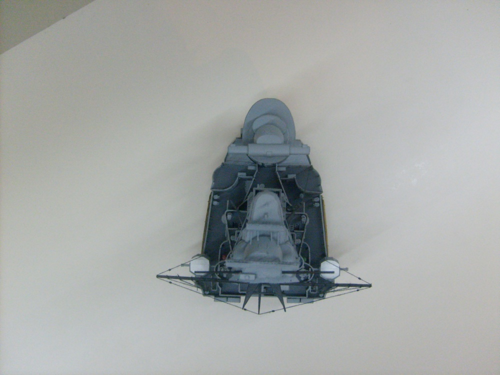 HMS Hood (Plná velikost v novém okně) HMS Hood
